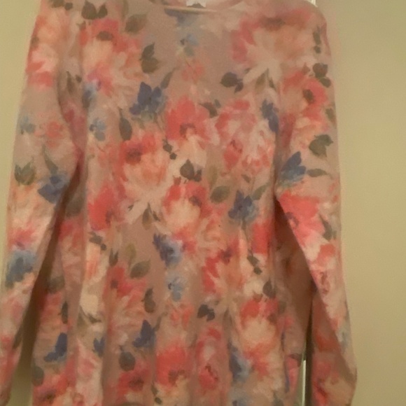 Women sweater pink with green ,mohair and wool from Italy size xl tag cut out - Picture 2 of 4